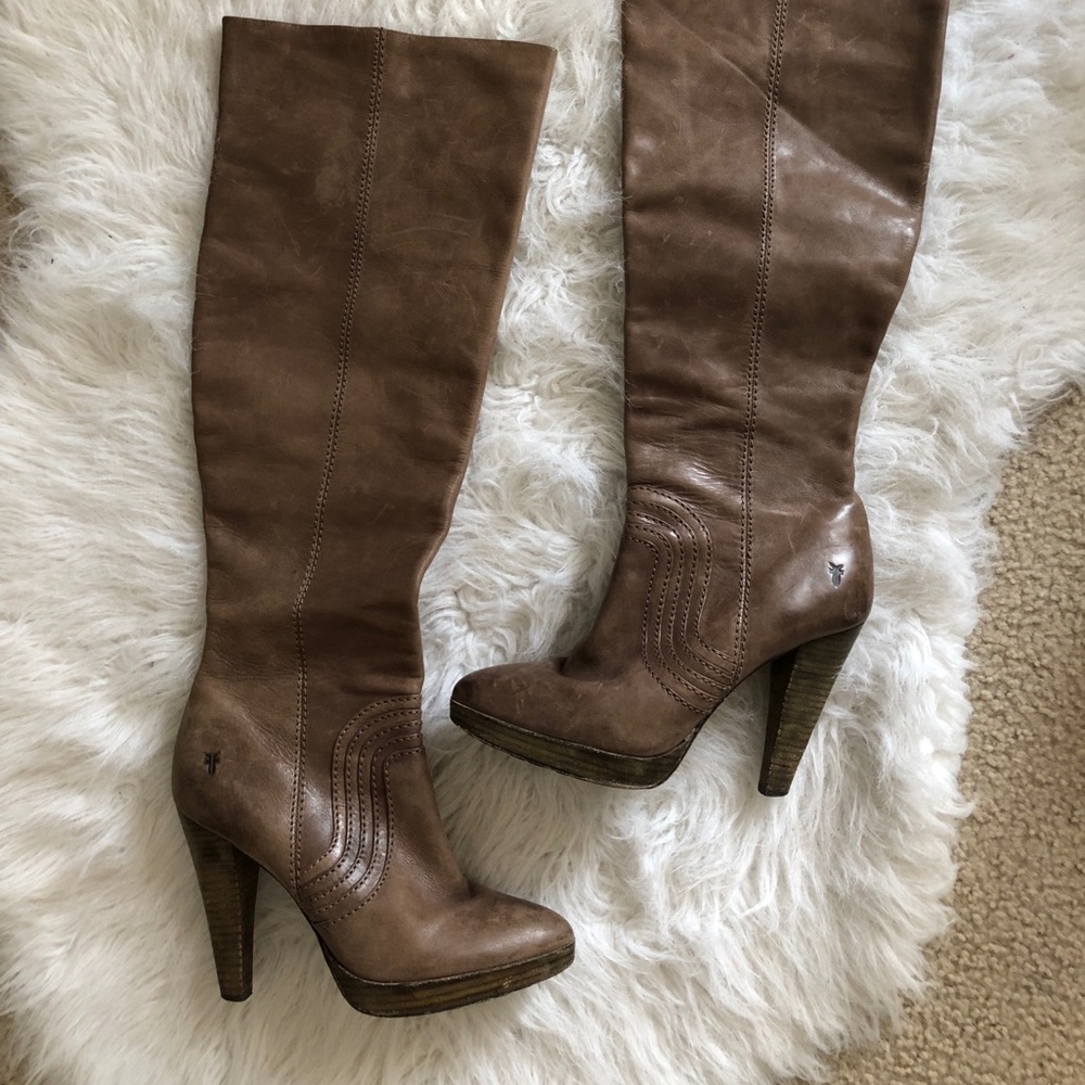 Frye knee boots 7.5 Harlow stitch tan